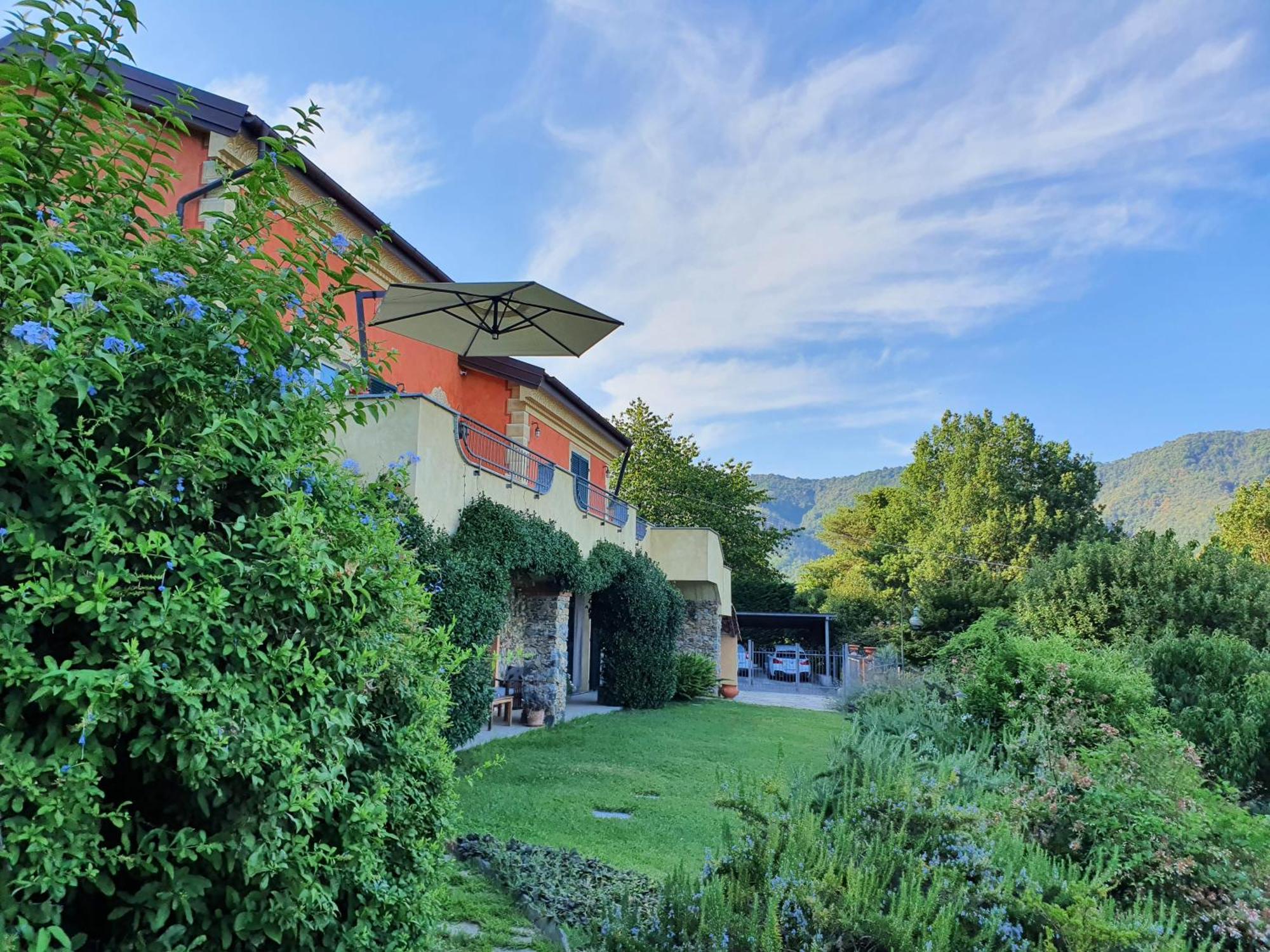 Villa Claudia Quiliano Extérieur photo