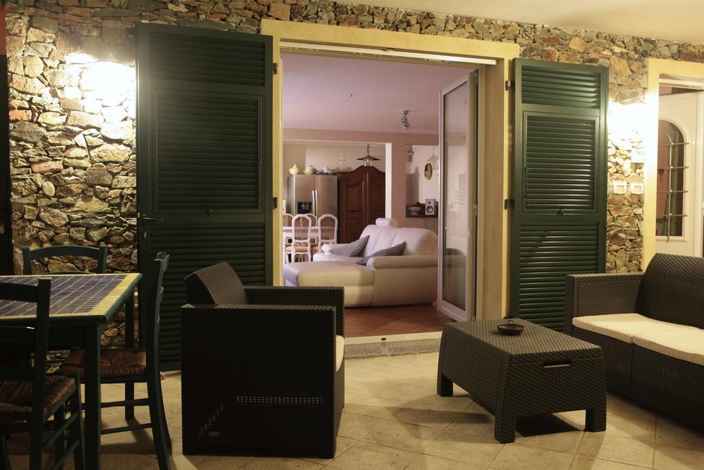 Villa Claudia Quiliano Chambre photo
